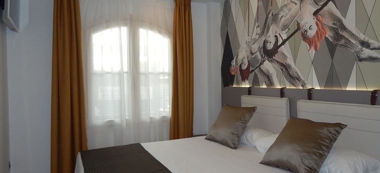 Hotel Hostal Doña Carmen Nerja - Costa Del Sol: Foto 