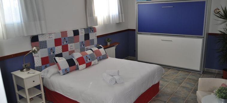 Hotel Welcome Inn Nerja Nerja - Costa Del Sol: Foto 