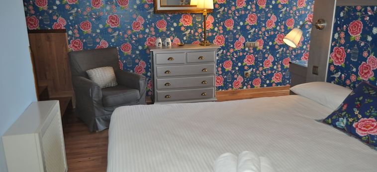 Hotel Welcome Inn Nerja Nerja - Costa Del Sol: Foto 