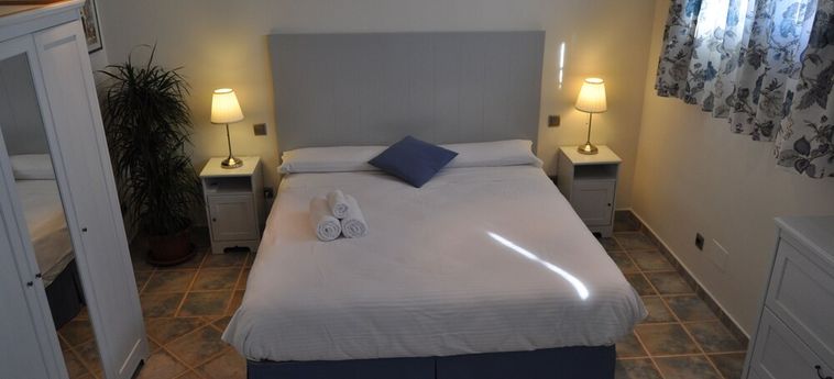 Hotel Welcome Inn Nerja Nerja - Costa Del Sol: Foto 