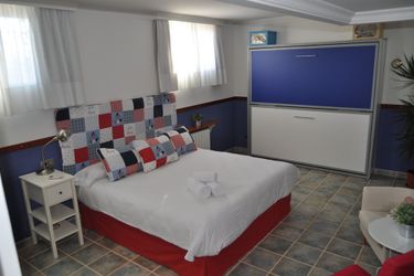 Hotel Welcome Inn Nerja Nerja - Costa Del Sol: Photo 
