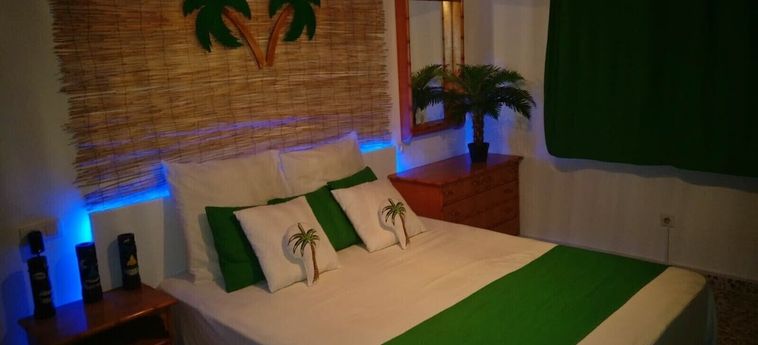 Wonder Rooms Nerja Guest House Nerja - Costa Del Sol: Foto 