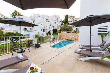 Hotel Boutique Rooms Playa Burriana Nerja - Costa Del Sol: Photo 