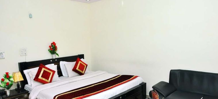 Hotel Royal Holidays  Neu-Delhi: Foto 