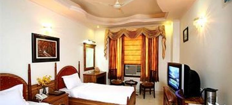 Hotel Tjs Royale:  NEU-DELHI