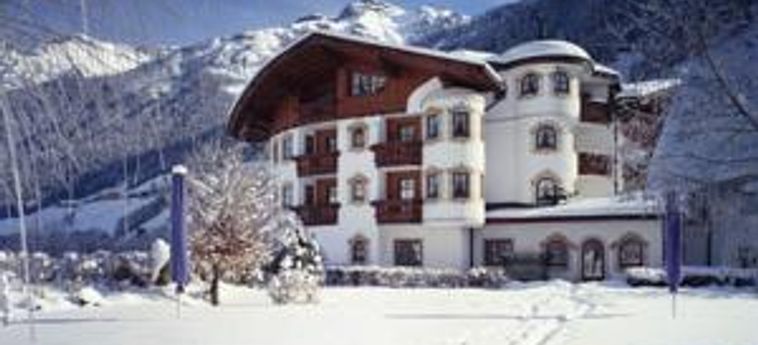 Hotel & Appartements Alpenschlössl:  NEUSTIFT