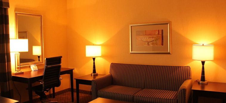 Hotel Holiday Inn Express Lewisburg/new Columbia:  NEW COLUMBIA (PA)