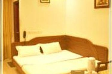 Hotel Chanchal Deluxe:  NEW DELHI