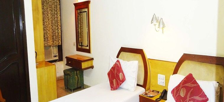 Hotel Karat 87:  NEW DELHI