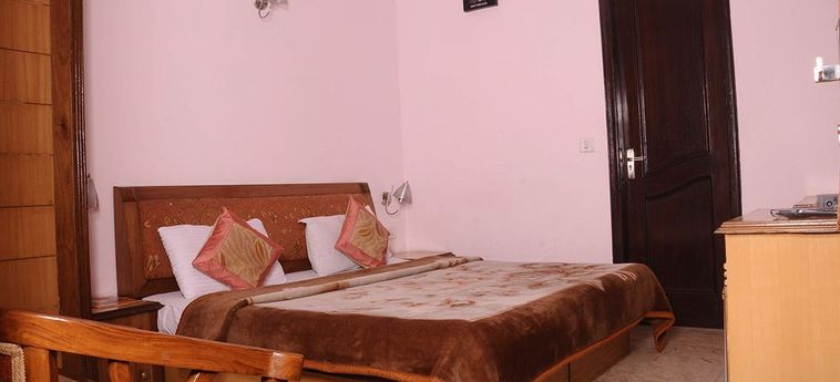 Hotel Karat 87:  NEW DELHI