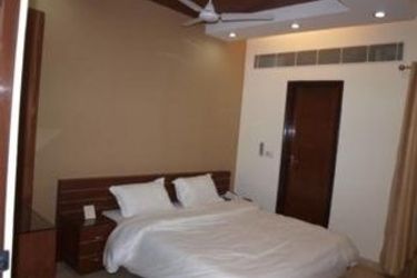 Hotel Daanish Residency:  NEW DELHI