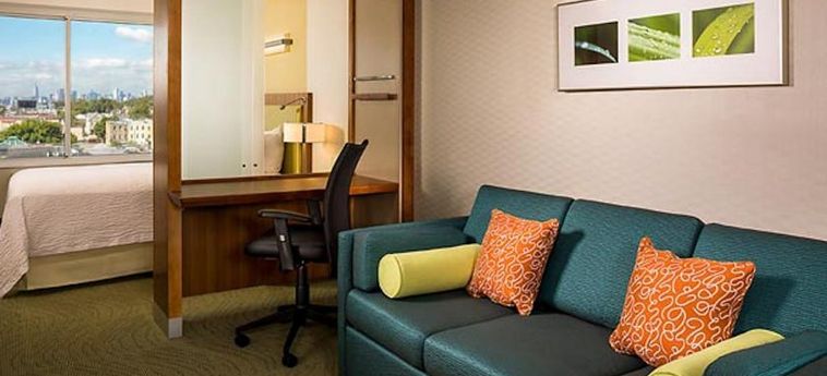 Hotel Springhill Suites By Marriott New York Laguardia Airport:  NEW YORK (NY)