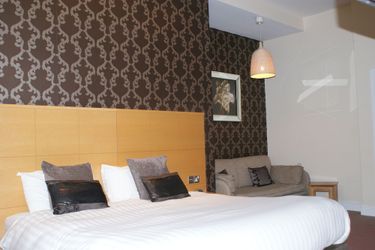 Hotel The Old Barn Inn Newport: Photo 