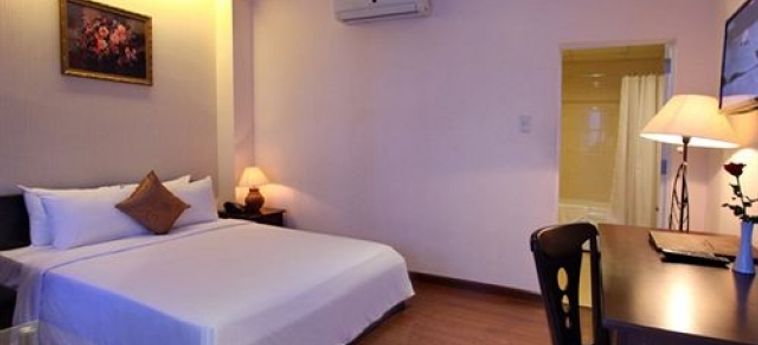 Hotel Camellia Nha Trang 2:  NHA TRANG