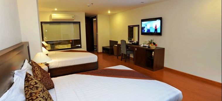 Hotel Hanoi Golden:  NHA TRANG