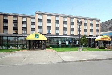 Quality Hotel & Suites:  NIAGARA FALLS (NY)