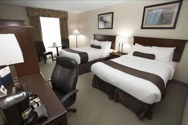 The Oakes Hotel Overlooking The Falls Niagara Falls - Ontario: Photo 