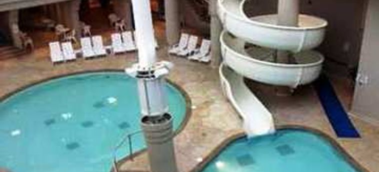 Hotel Hilton Niagara Falls:  NIAGARA FALLS - ONTARIO