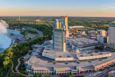 Hilton Niagara Falls/Fallsview Hotel &Amp; Suites Niagara Falls - Ontario: Photo 