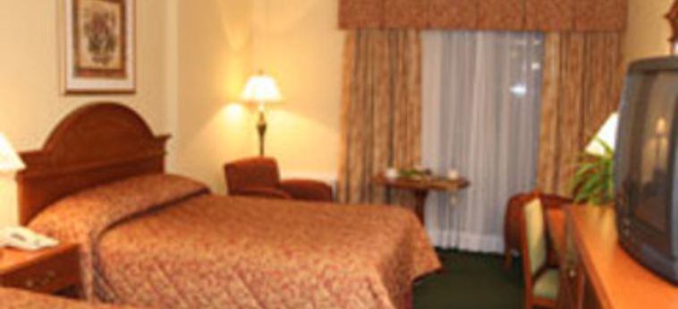 Hotel Comfort Inn Fallsview Niagara:  NIAGARA FALLS - ONTARIO