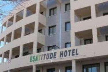 Esatitude Hotel:  NICE