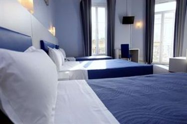 Hotel Des Flandres:  NICE