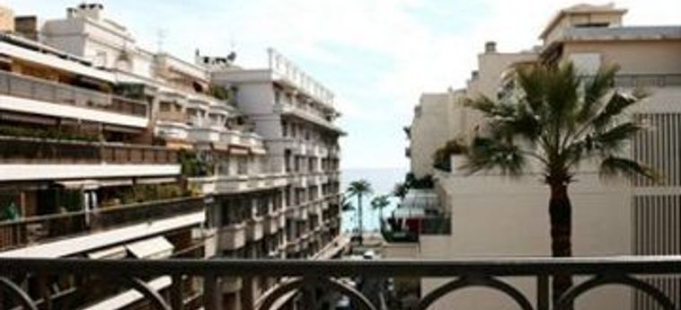Hotel La Villa Nice Promenade:  NICE