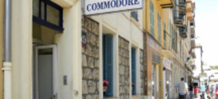 Hôtel COMMODORE