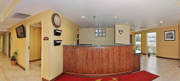 Hotel Econo Lodge  Inn &Amp; Suites North Little Rock (Ar) : Photo 