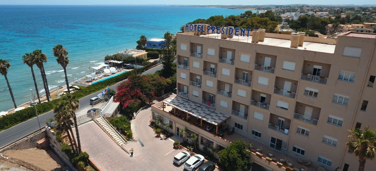 Hotel President Sea Palace:  NOTO - SYRACUSE