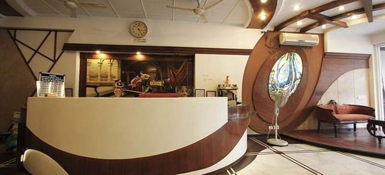 Hotel Chanchal Continental:  NUEVA DELHI