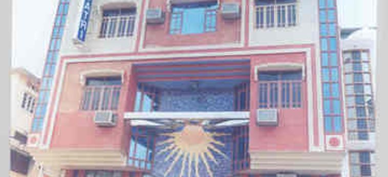 The Sun Court Hotel Yatri New Delhi:  NUEVA DELHI
