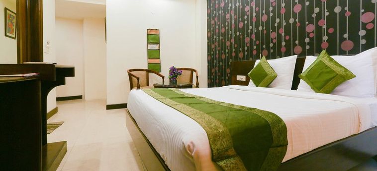 Hotel Treebo Blessings:  NUOVA DELHI