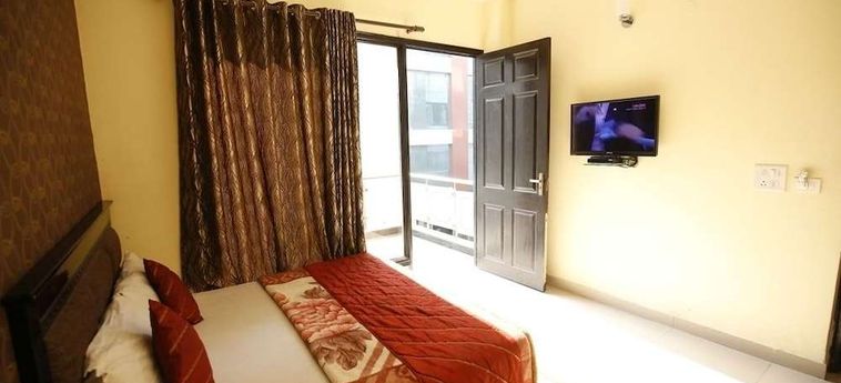 Hotel Royal Holidays  Nuova Delhi: Foto 