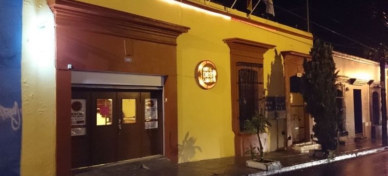 Hotel Hostal Dos Lunas:  OAXACA