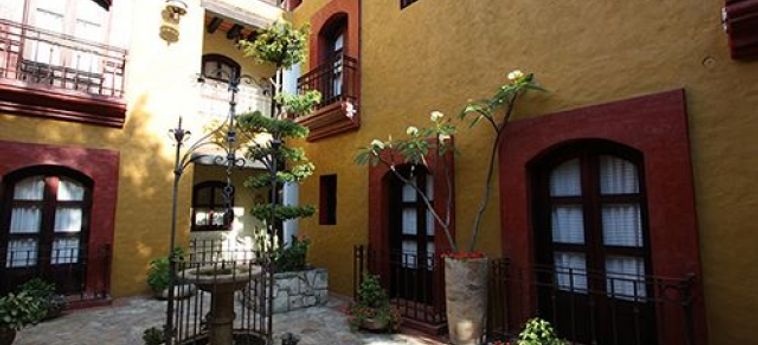 Casa Del Sotano:  OAXACA