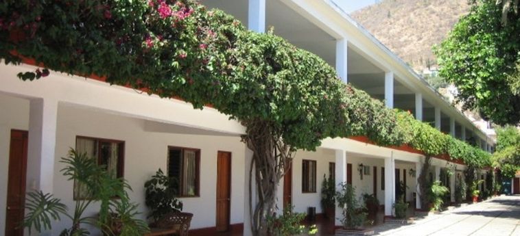 Hotel Los Olivos Spa:  OAXACA