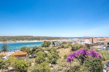 Hotel Selina Shared Milfontes Odemira: Photo 
