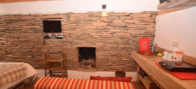 Hotel Serene Cottage In Sao Luis With Barbecue Odemira: Foto 
