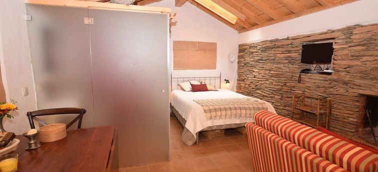 Hotel Serene Cottage In Sao Luis With Barbecue Odemira: Foto 