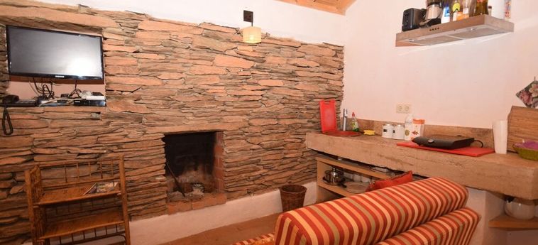 Hotel Serene Cottage In Sao Luis With Barbecue Odemira: Foto 