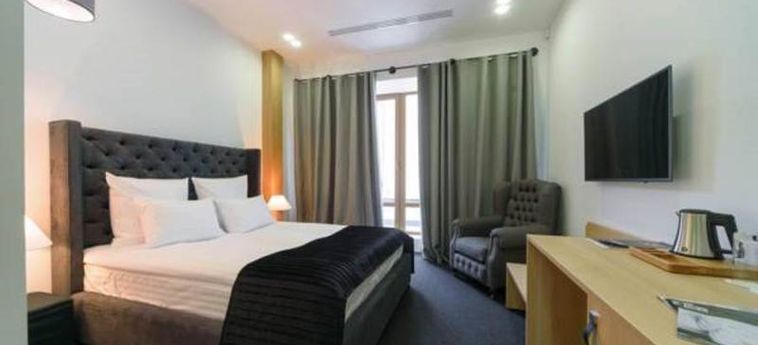 Hotel Wall Street:  ODESSA