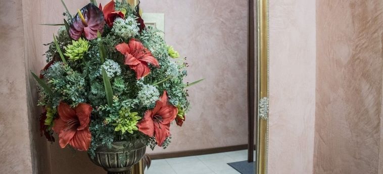 Apart-Hotel Queen Margo Odessa: Foto 