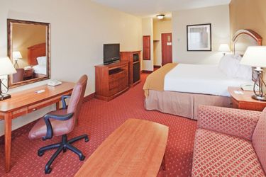 Hotel Holiday Inn Express & Suites Oklahoma City-Airport-Meridian Ave:  OKLAHOMA CITY (OK)
