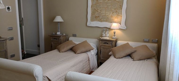 White House Luxury Hospitality Olbia: Foto 