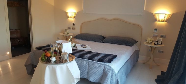 White House Luxury Hospitality Olbia: Foto 