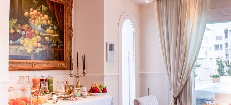 White House Luxury Hospitality Olbia: Foto 