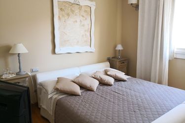 White House Luxury Hospitality Olbia: Photo 
