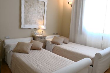 White House Luxury Hospitality Olbia: Photo 