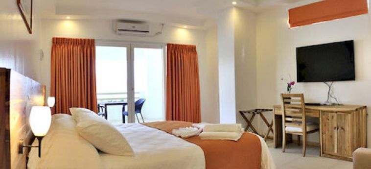 Mangrove Resort Hotel:  OLONGAPO